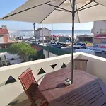 Hébergement de vacances Oporto Surflodge *