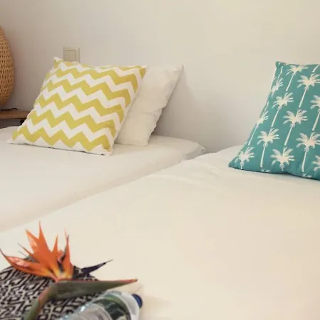 Oporto Surflodge Holiday home