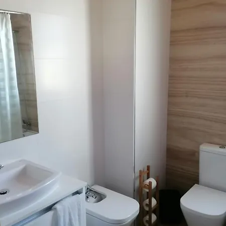 בית נופש Oporto Surflodge Cortegaça