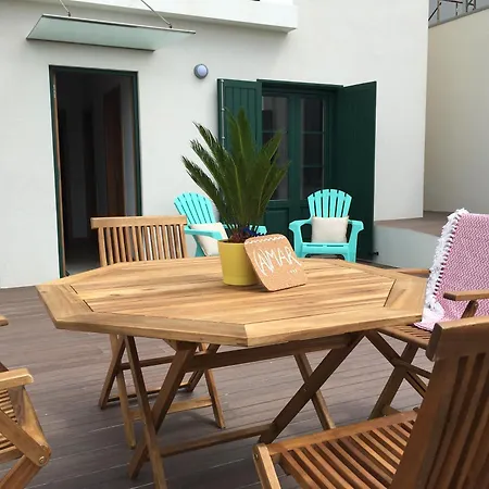 Oporto Surflodge * Cortegaca (Aveiro)