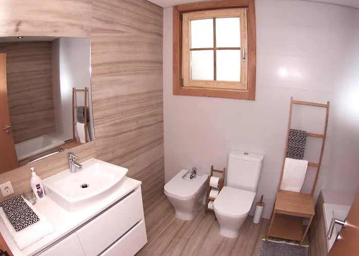 Oporto Surflodge * Cortegaca (Aveiro)